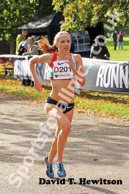 Emelia Gorecka (Aldershot Farnham & District), winning the womens ERRA National Road Relays.